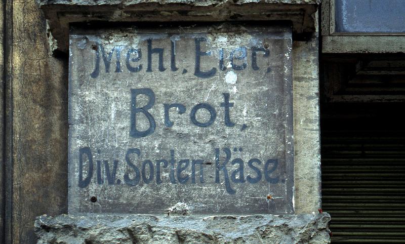 Dresden-Äußere_Neustadt,_Bischofsweg_28,_4.5.1996_(2).jpg