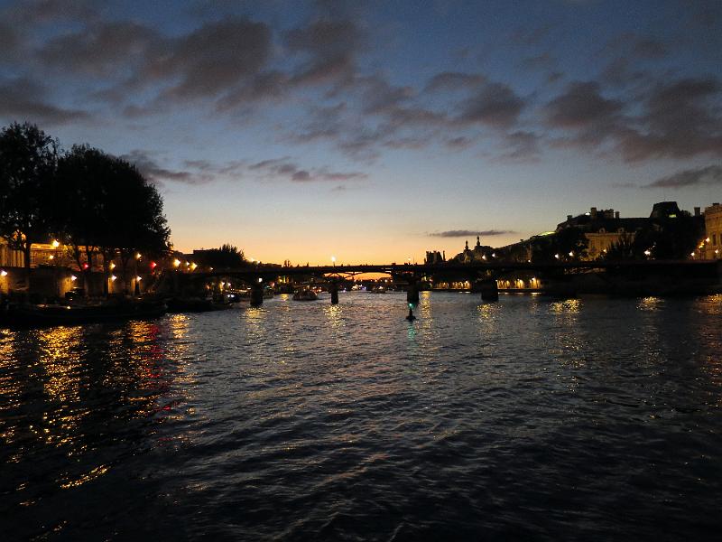 Paris_550.JPG